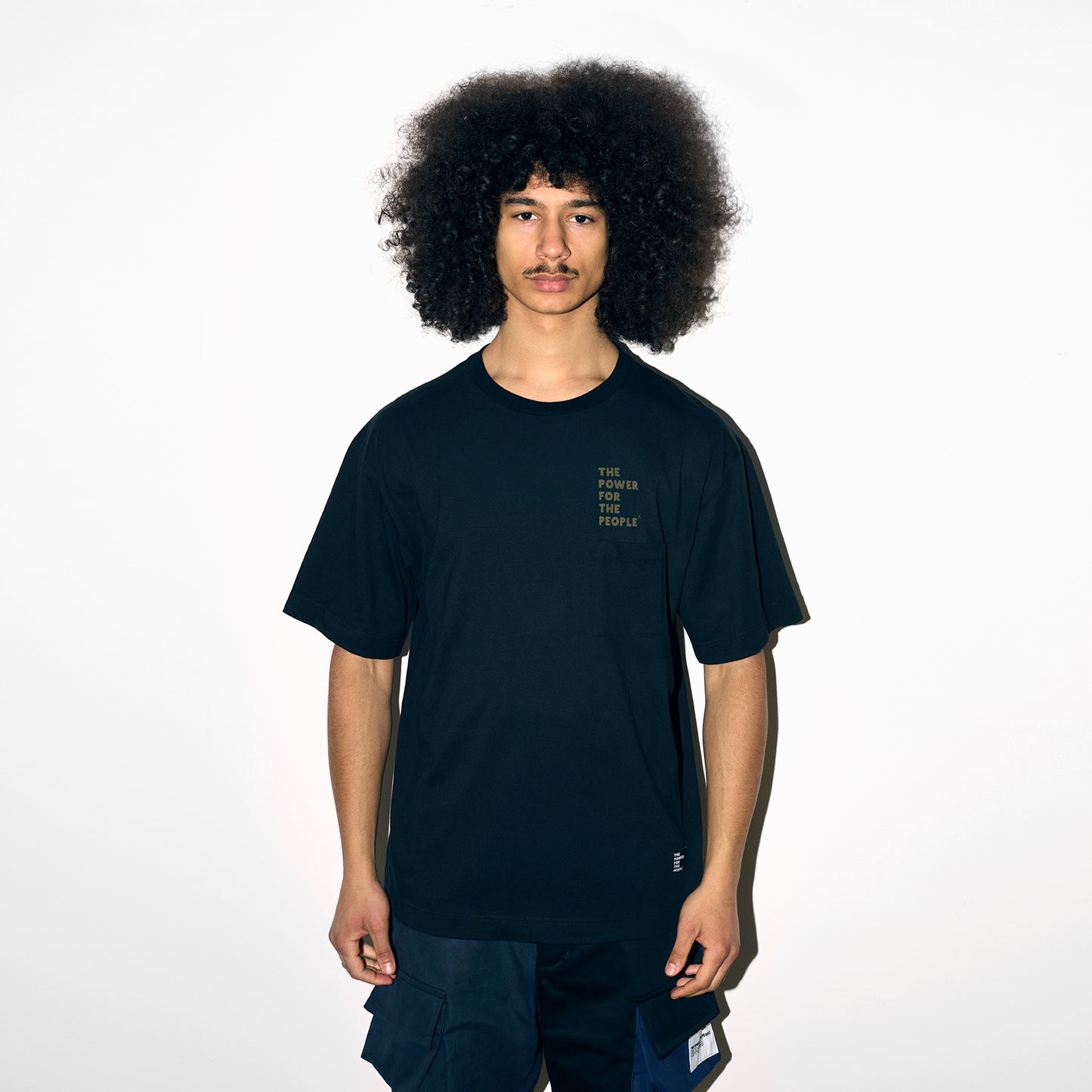 BOBBY BLACK / OLIVE T-SHIRT