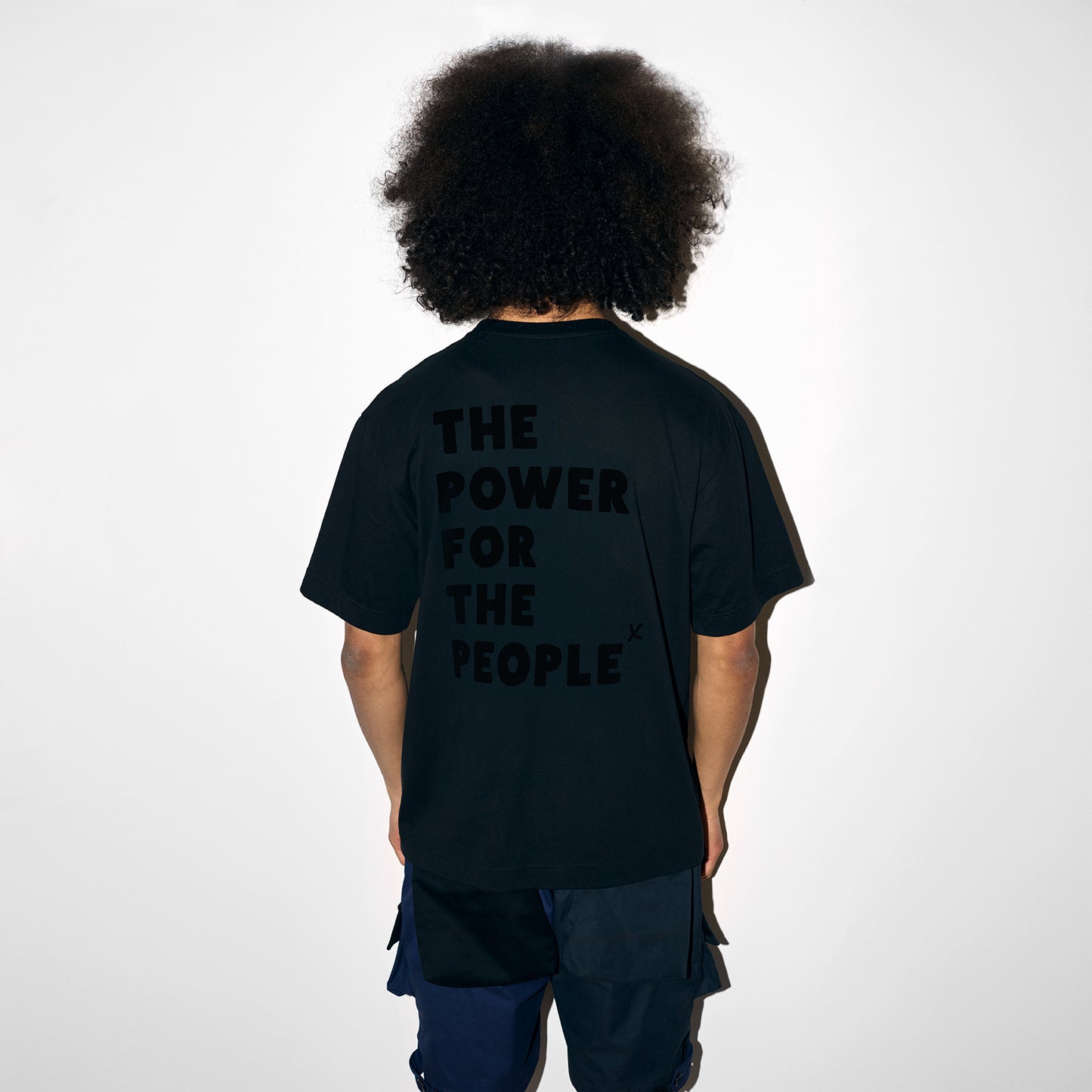BOBBY BLACK / BLACK T-SHIRT