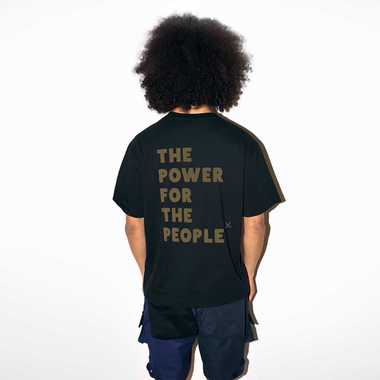 BOBBY BLACK / OLIVE T-SHIRT